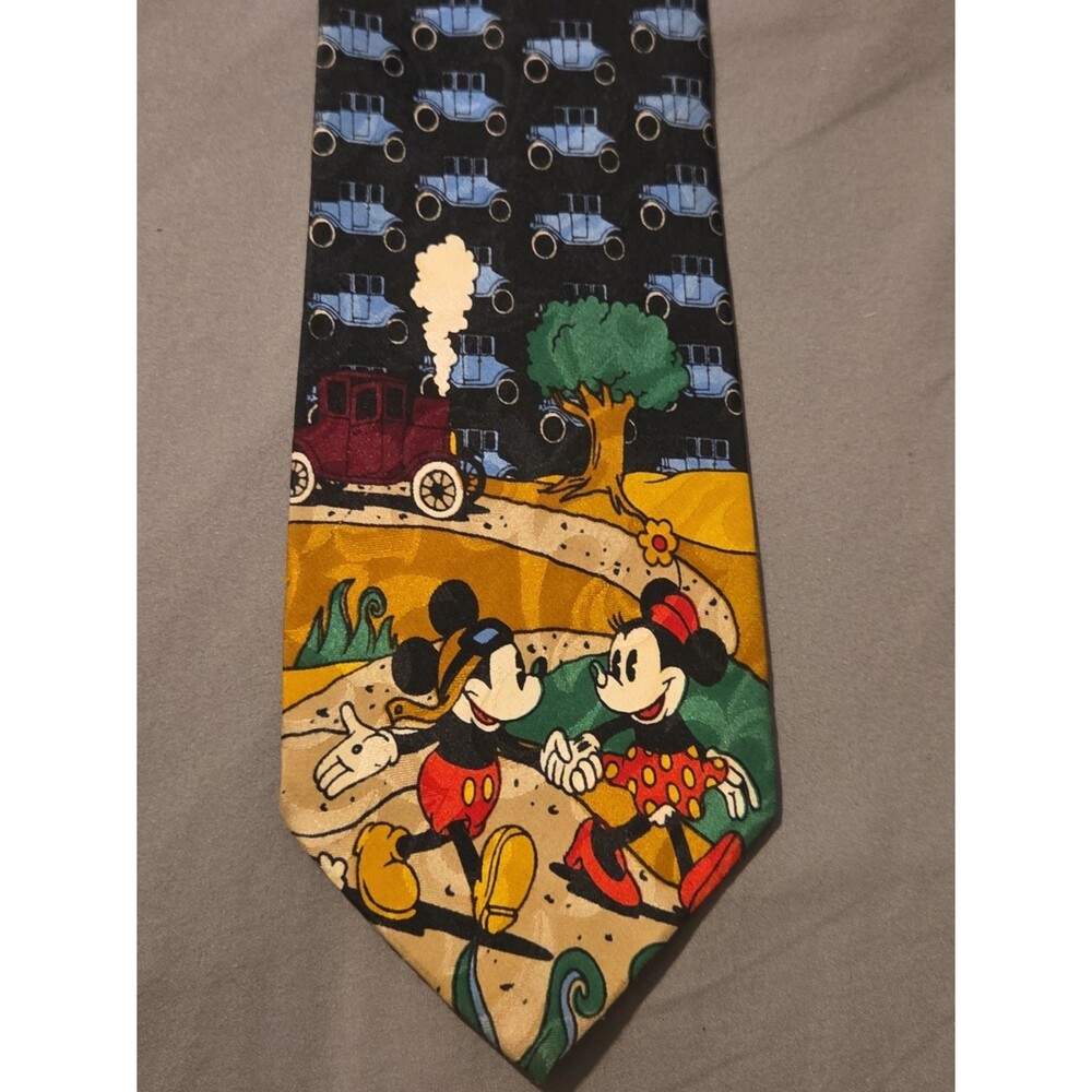 Mickey Unlimited Disney Mickey Minnie Mouse Vintage Car Novelty Necktie Korea